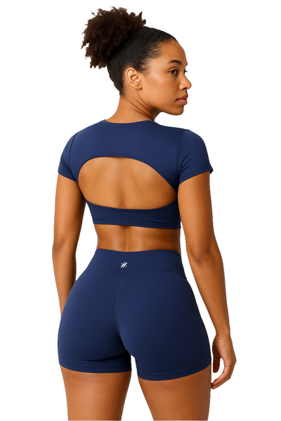 Ensemble de sport dos nu