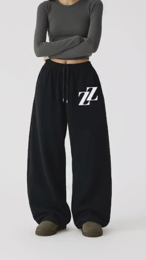 Baggy jogging noir logo